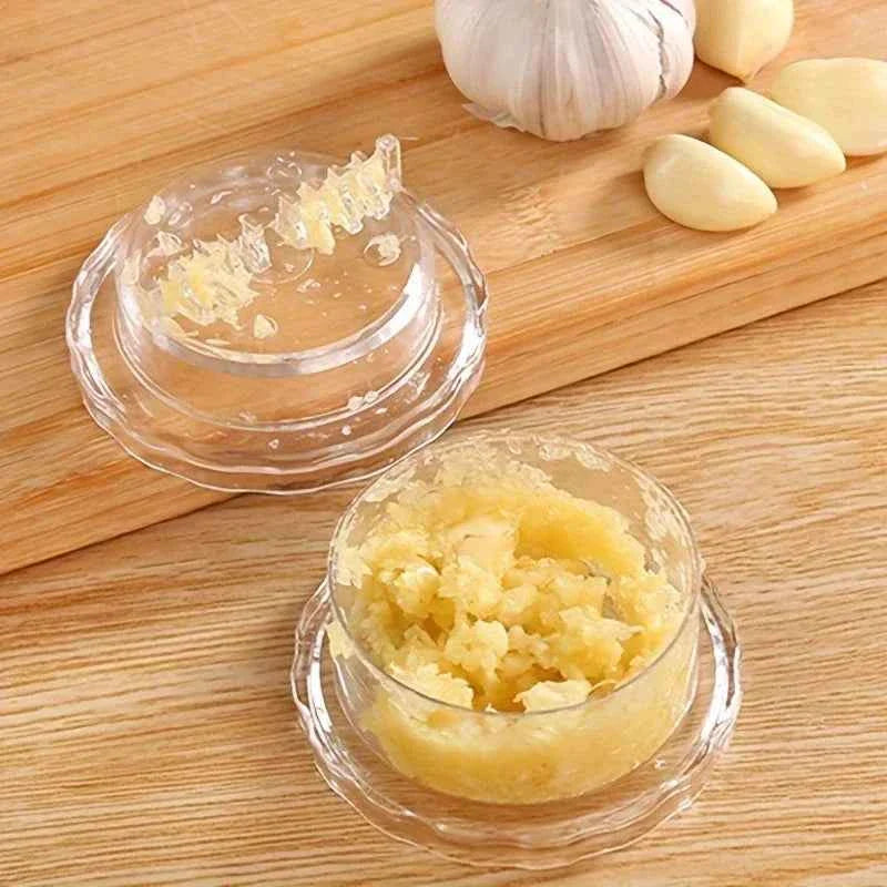1/2Pcs Manual Garlic Crusher - Portable Twist Kitchen Gadget for Crushing Garlic and Ginger, Easy to Use and Clean